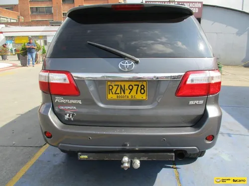 Toyota Fortuner Sr5 4x2 2700cc At Aa