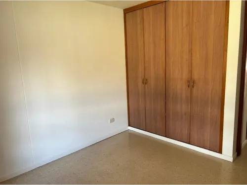 Apartamento En Arriendo En Laureles
