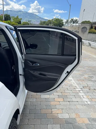 Chevrolet Onix 1.0T Rs Mt