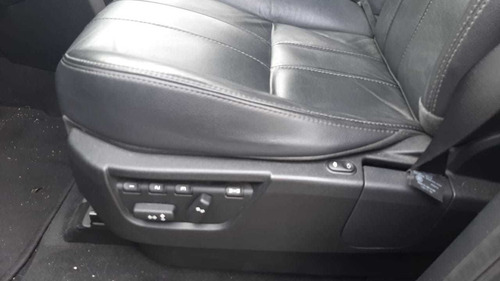 Land Rover Freelander 2011 3.2 Se 5p