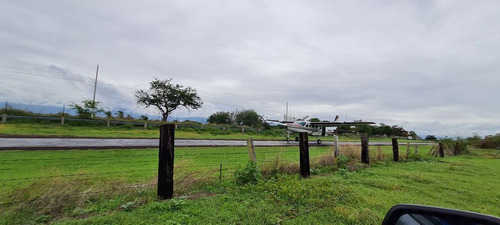 Aeródromo En Venta En Tequesquitengo, Morelos.