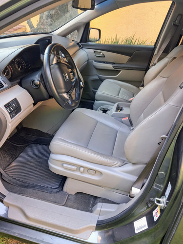 Honda Odyssey 3.5 Touring Minivan Cd Qc Dvd At