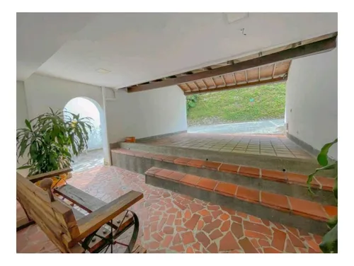 Rhbr-12826 (casa Campestre) 3 Niveles (poblado Tesoro)