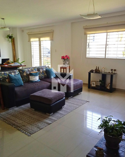 Townhouse En Venta, Los Campos, Campo B De Ferrominera
