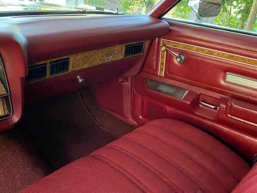 Ford Thunderbird