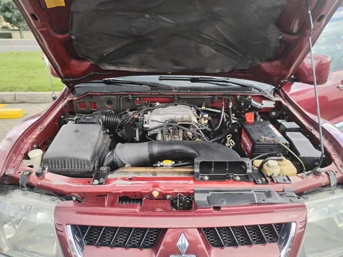 Mitsubishi Montero 3.8 V77 Wagon