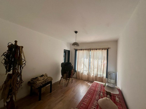 Casa Familiar En Excelente Ubicacion