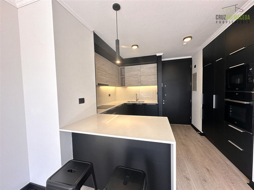 Departamento En Venta De 1 Dorm. En Lo Barnechea