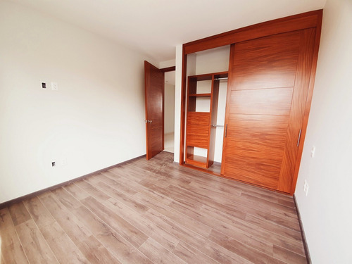 Imagen 10 de 14 de Casa En Capital Norte Coto Cerezos Con Roof Garden
