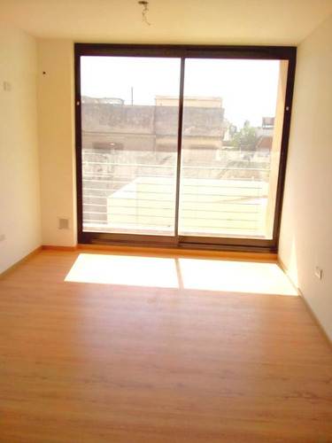 Imagen 5 de 15 de Venta 2 Momoambientes En Edificio En Lope De Vega Muy Buena Oportunidad En 2do Piso