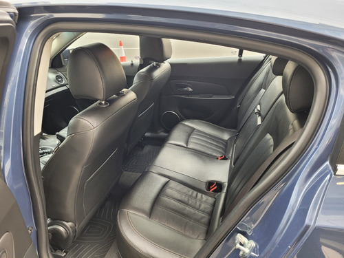 Imagen 8 de 9 de Chevrolet Cruze