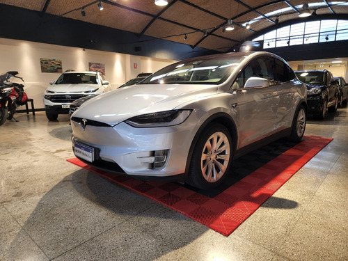 Imagen 1 de 10 de Tesla Model X Hilton Motors Co