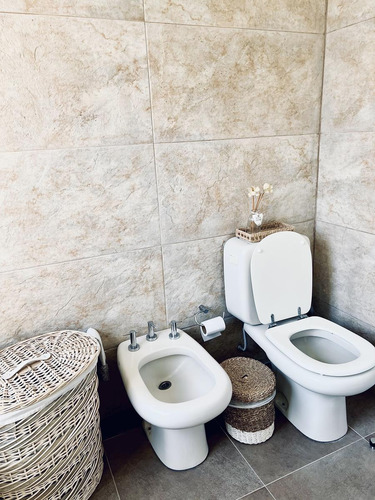 Se Vende Casa En Barrio Dalvian