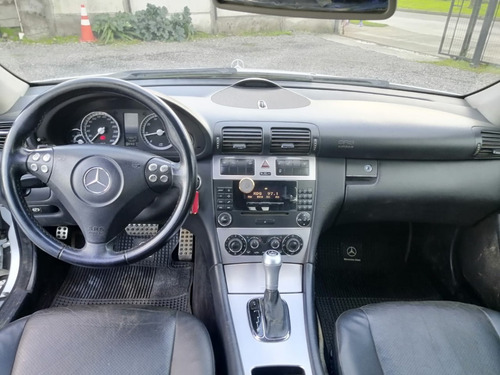 Imagen 10 de 15 de Mercedes Benz C200 K