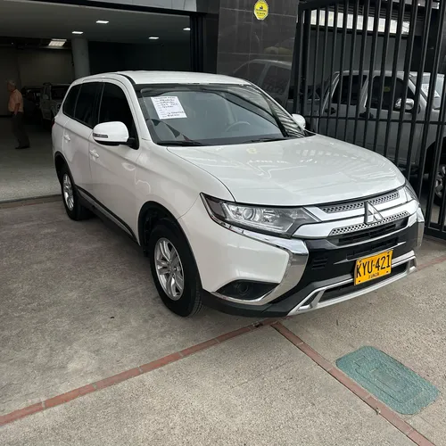 Mitsubishi Outlander 2.4 Kaiteki