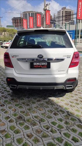 Imagem 6 de 12 de X60 1.8 Talent 16v Gasolina 4p Manual