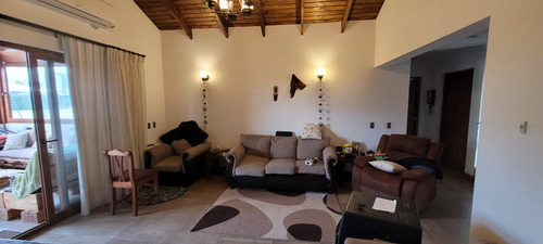 Parcela Calera De Tango 225 M2 Construidos, 5000 M2 Terreno