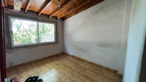 Imagen 6 de 9 de Casa Con Tres Dormitorios En Venta En Ituzaingo Norte