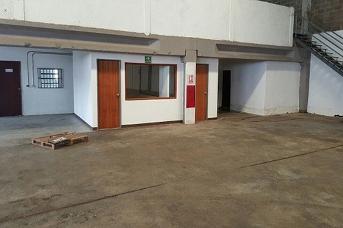#1112 Galpón De 4600m2, Cloris - Guarenas - Miranda.