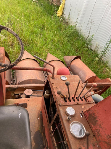 Imagem 8 de 8 de Colheitadeira De Milho - Massey-ferguson