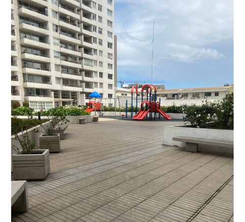 Vende Amplio Departamento En Fernando Lazcano, San Miguel,