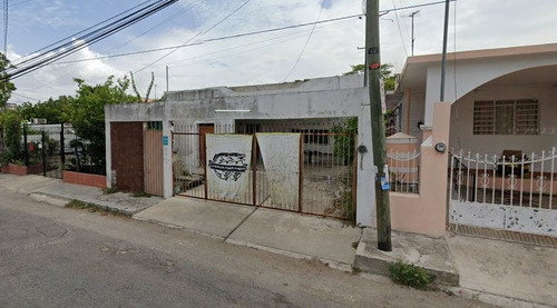 Casa A Precio De Remate En C. 92, Col. Obrera, Mérida Yucatan. Arf