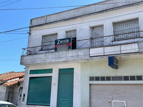 Local Con Vivienda En Venta En Moron Sur