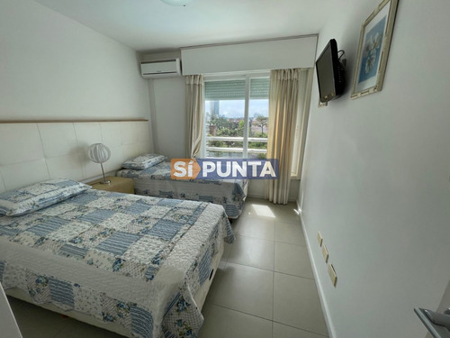 Imagen 13 de 19 de Apartamento En Alquiler De Temporada - Mansa
