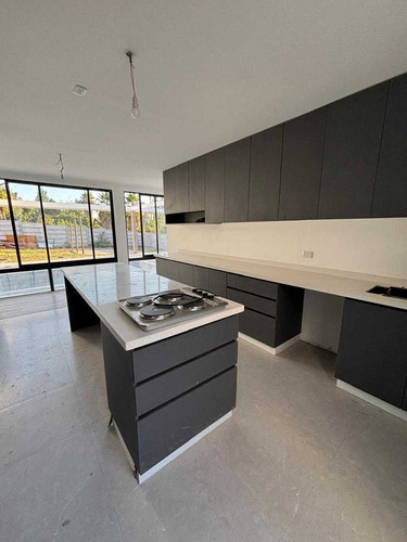 Venta Casa Sector Lo Cañas (80615)