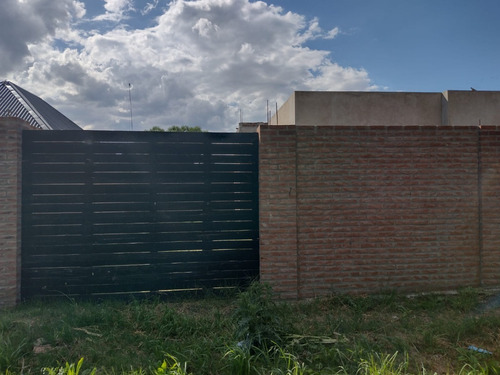 Casa A Estrenar De 105m2 (ubicada En Zona De Casa Quintas). Virrey Del Pino Km 44,700