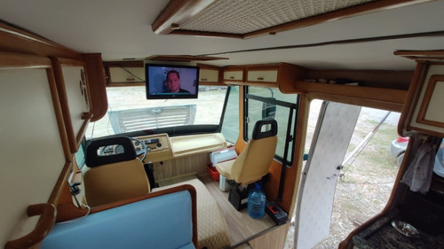 Imagem 5 de 8 de Motorcasa