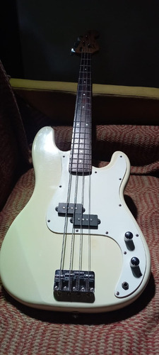 Bajo Squier By Fender 4 Cuerdas Precision Bass Korea 1994