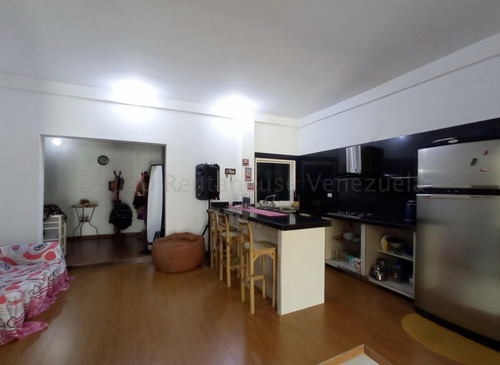 Imagen 12 de 12 de Galpon Con Casa Y Oficinas En Venta Av Aragua Nv