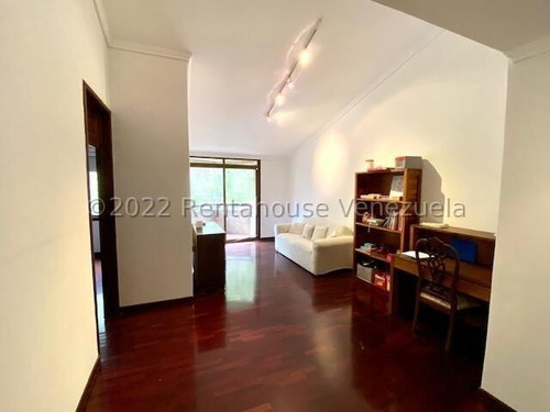Pent House En Venta, En Santa Rosa De Lima, Mls #24-22244