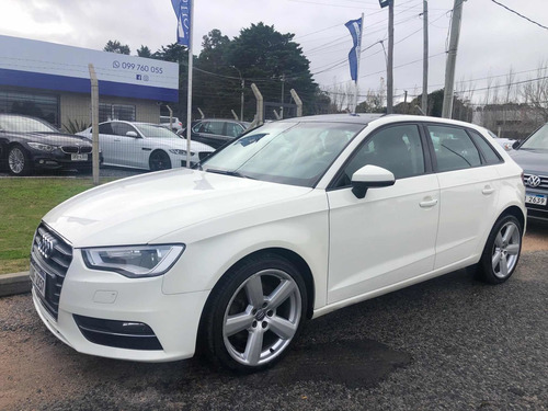 Audi A3 Sportback 2014 1.8 T Fsi Stronic 180cv