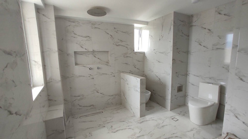 Imagen 11 de 17 de Adriana Castellanos +58 412 6697984 Ofrece Venta De Hermoso Apartamento Duplex En Residencias Iceberg El Rincón Edo. Carabobo Cod. 164797