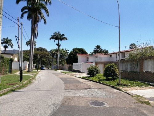 Imagen 2 de 30 de Gabriel Rivas Casa En Venta En Urb. Guaparo Valencia Cod: Foc-855