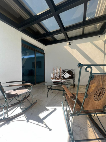 Casa En Los Cacicazgos En Venta, Santo Domingo