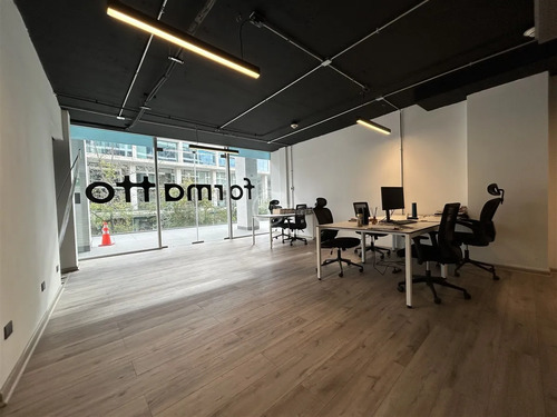 Oficina, Local Comercial En Venta En Lo Barnechea