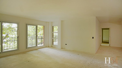 Imagen 5 de 20 de Espectacular Ultimo Semipiso De 4 Amb Con Balcon Aterrazado En Palermo Hollywood !!!