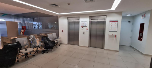 Imagen 4 de 30 de Edificio Comercial - Parque Patricios