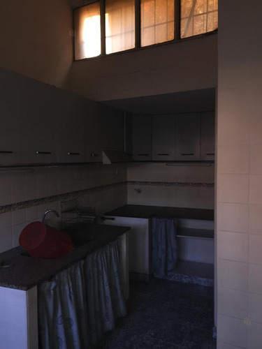 Imagen 6 de 12 de Edificio En Block - Venta - 200m2 - En Constitución