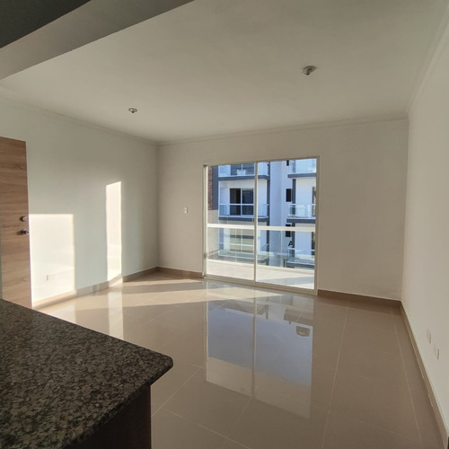 Apartamento En La Jacobo Majluta Con Todo Lo Que Buscas.