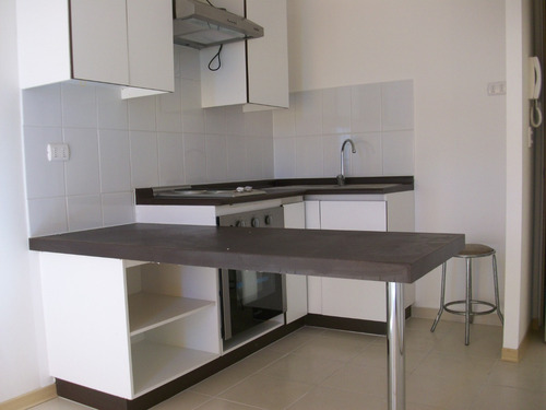 Imagen 7 de 9 de Departamento Un Dormitorio Cerca Metro