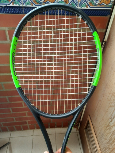 Imagen 1 de 2 de Raqueta Tenis Wilson Blade Como Nueva