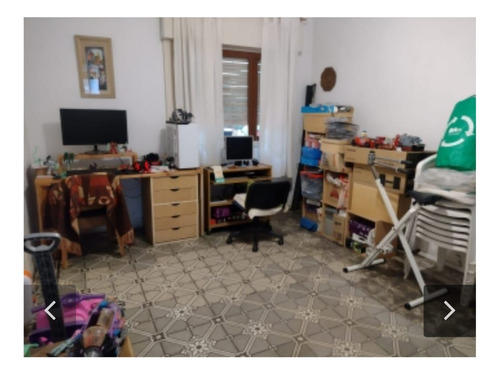 Casa De 8,66 X 38,51 En Villa Del Parque