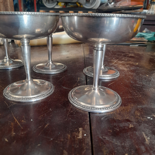 Imagem 7 de 8 de Taça Alta Antiga 6 Unidades Bom Estado Banhado Prata Aec