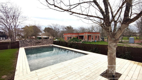 Casa Moderna En Venta 6 Ambientes A Estrenar En Fincas De Hudson Barrio Cerrado