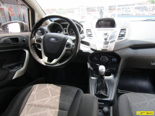 Ford Fiesta Titanium Hb 1.6