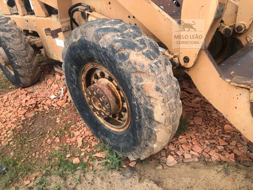 Pá Carregadeira Case W18 4x4 - Ano 1989 - Trabalhando